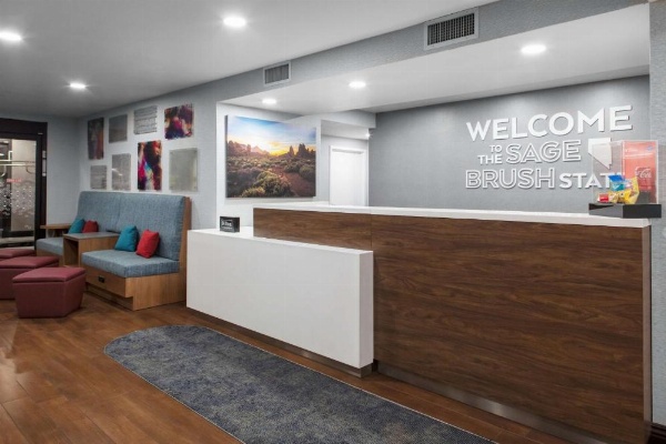 Hampton Inn By Hilton Las Vegas/Summerlin image 10